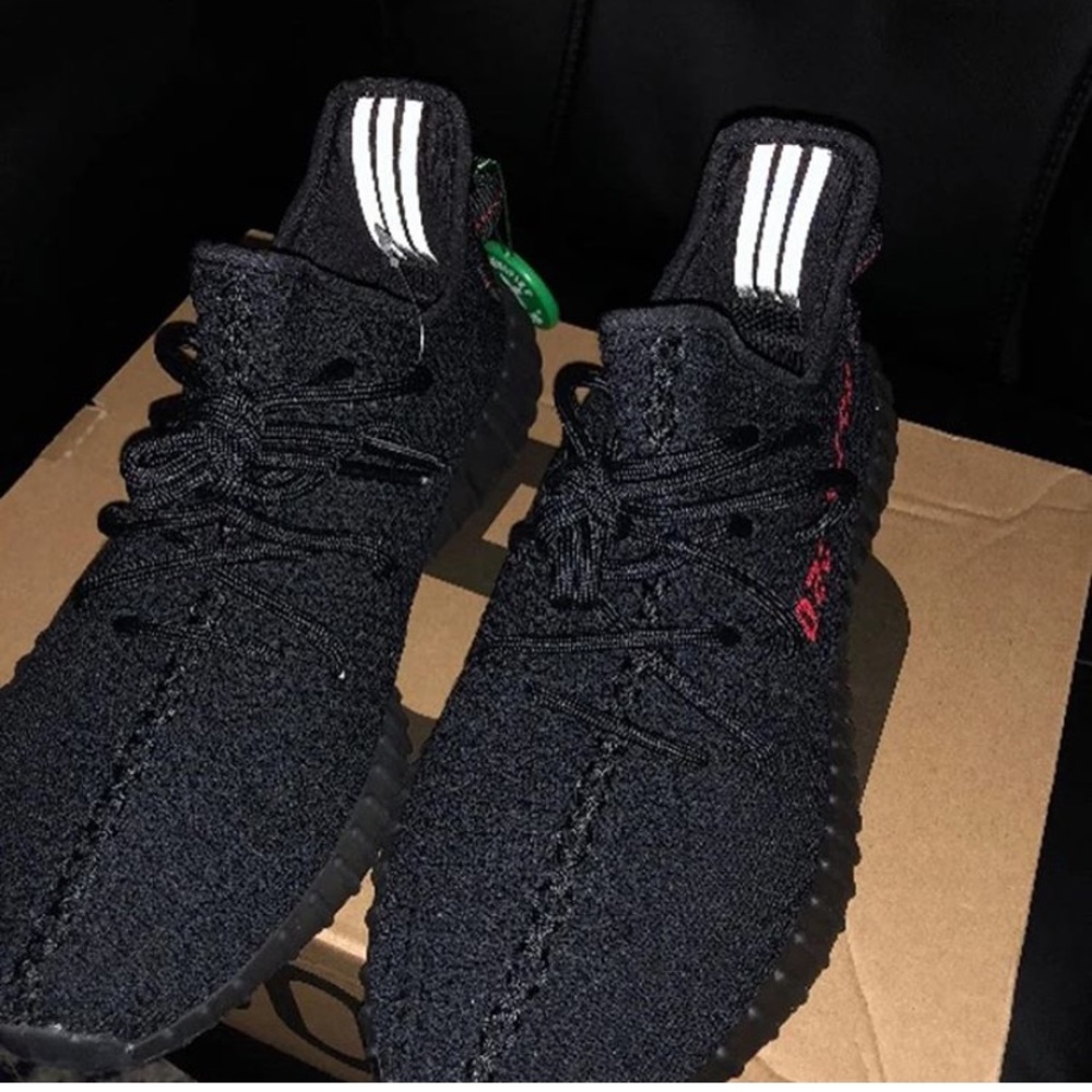 Adidas Yeezy Boost 350 v2